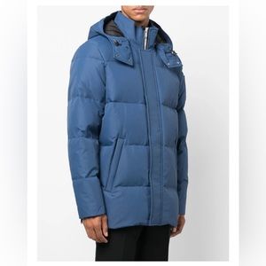 Moose knuckles Blue cloud jacket - only worn twice bought in October 2023